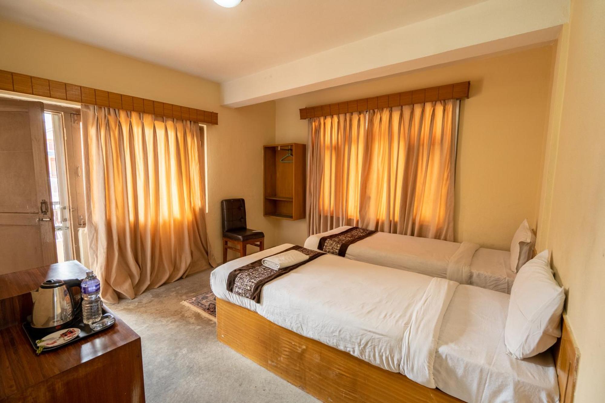 Hotel Nana Kathmandu Exterior foto